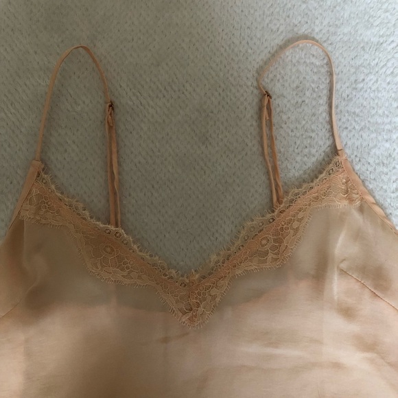 NWOT out from under peach lace slip - Picture 4 of 9